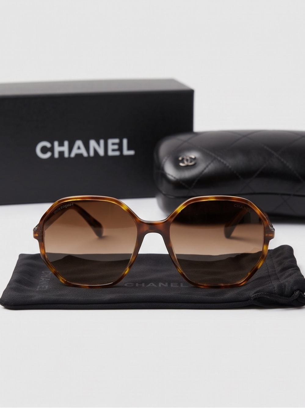 CHANEL Brown Tortoiseshell Oversized Sunglasses 5345A - Picture 12 of 14